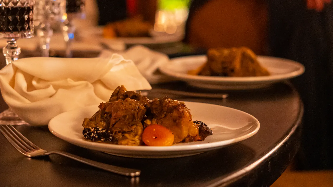 Plated Moroccan cuisine at a MICE gala dinner produced by Morocco Quest in Marrakech